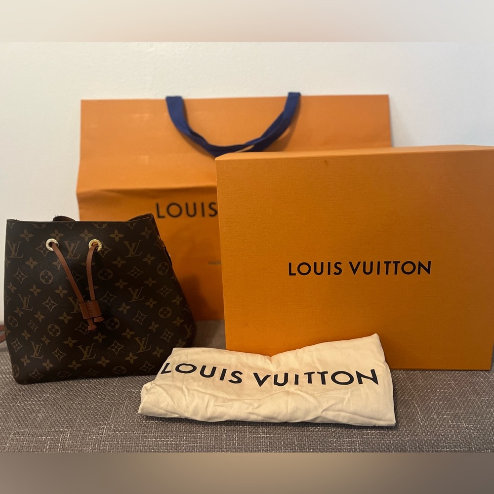 *AUTHENTIC* LV NéoNoé MM